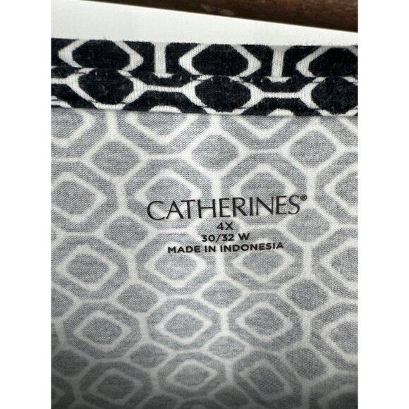 Catherines Black & White Geometric Print V-Neck Poncho Blouse 4X 30/32W - Picture 4 of 8